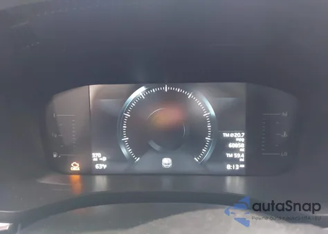 2018 Volvo Xc60 T6/Momentum из США, поврежденный, VIN YV4A22RK8J1090070